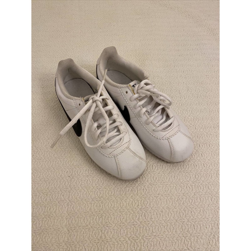 Nike Unisex Cortez Basic 749482-102 White Lace Up Low Top Sneaker Shoes Size 4Y